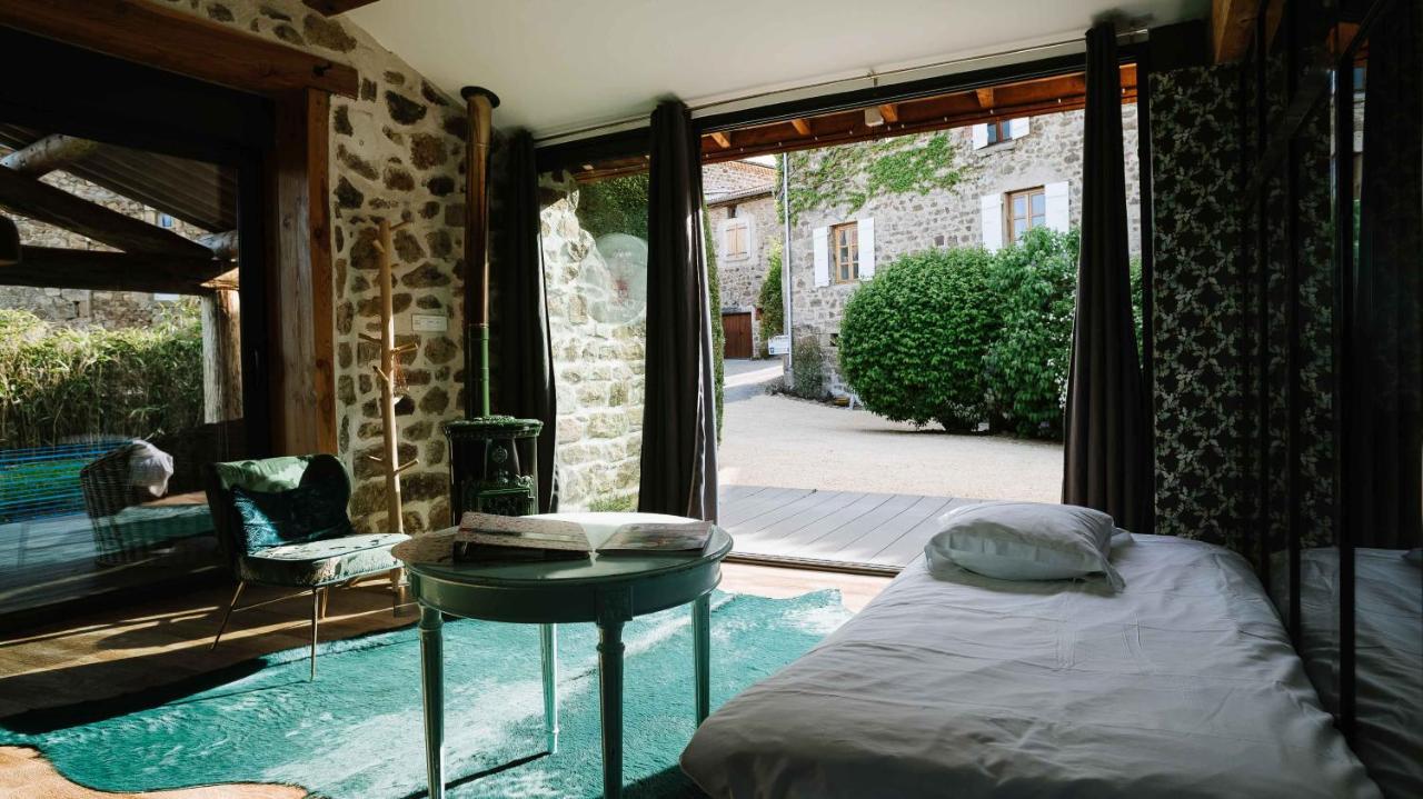 Hotel La Chomotte Saint-Alban-d'Ay Exterior foto